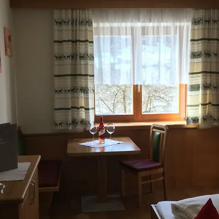 Haus Schnepfleitner Апартаменты *